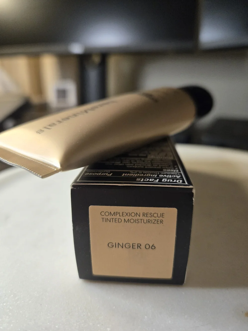 bareMinerals Complexion Rescue Tinted Moisturizer - Ginger 06 NIB